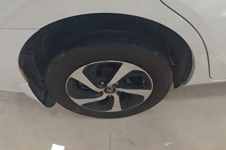 Used Toyota Levin 2017 Revised Version 185T CVT Elite Edition China VI Standard Right Rear Wheel Hub