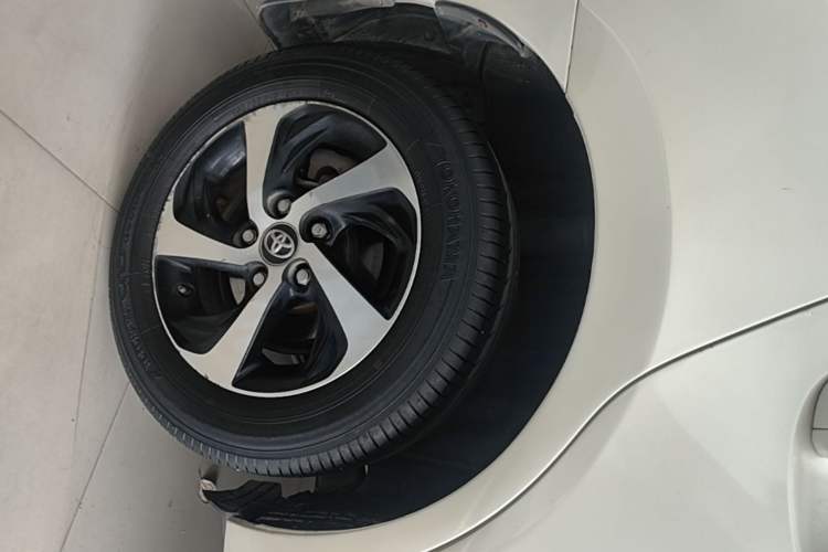 Used Toyota Levin 2017 Revised 185T CVT Elite Edition China V Standard Right Rear Wheel Hub