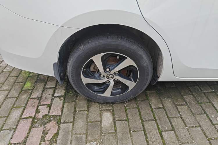 Used Toyota Levin 2017 Revised 185T CVT Elite Edition China V Standard Right Rear Wheel Hub