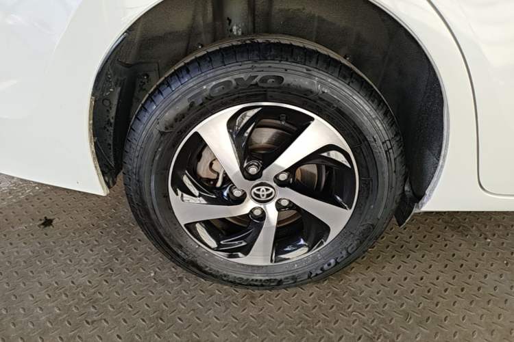 Used Toyota Levin 2017 Revised 185T CVT Elite Edition China V Standard Right Rear Wheel Hub