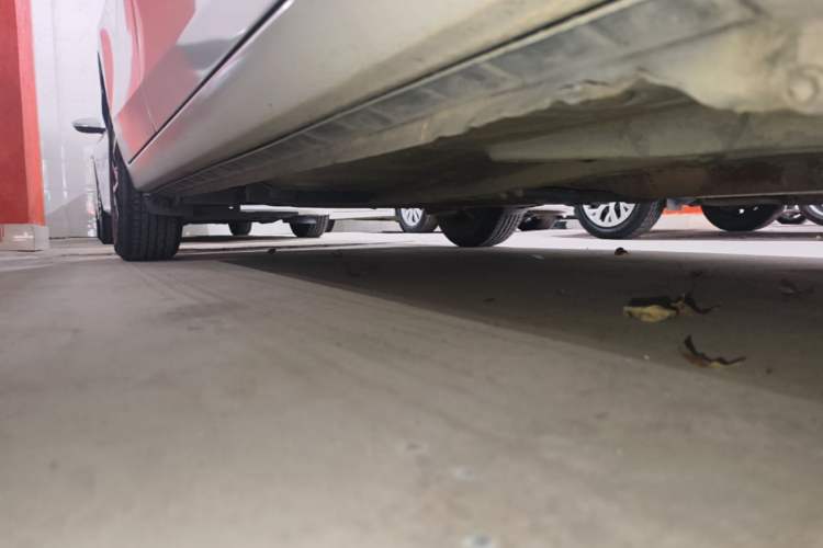 Used Toyota Levin 2017 Revised 185T CVT Elite Edition China V Standard Right Side Sill