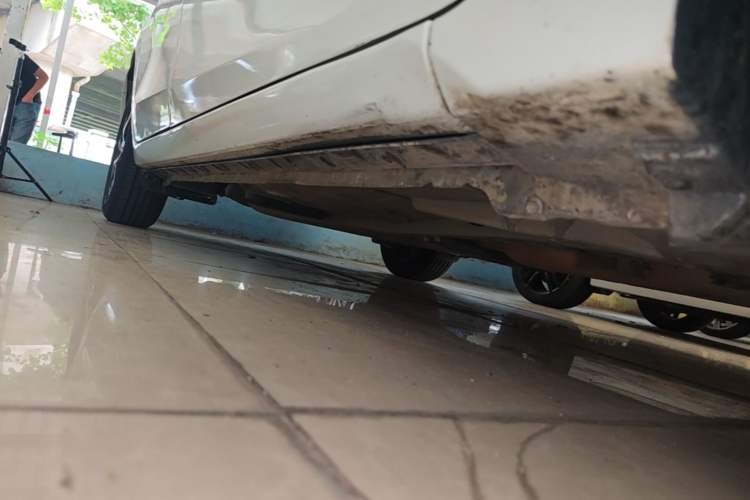 Used Toyota Levin 2017 Revised 185T CVT Elite Edition China V Standard Right Side Sill