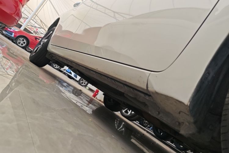 Used Toyota Levin 2017 Revised 185T CVT Elite Edition China V Standard Right Side Sill
