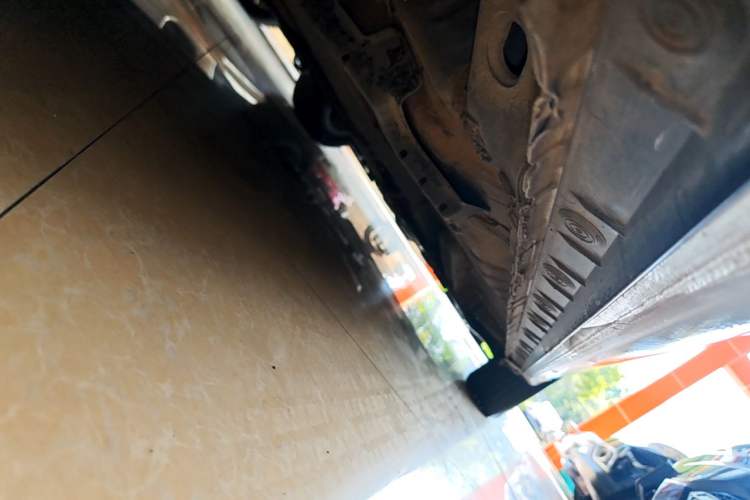 Used Toyota Levin 2017 Revised Version 185T CVT Elite Edition China VI Standard Right Side Sill