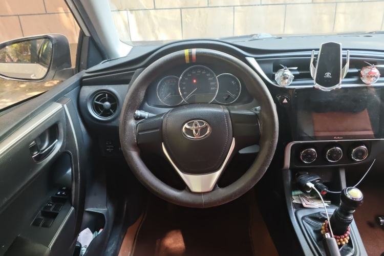Used Toyota Levin 2017 Revised 185T Manual New Edition China V Standard Steering Wheel