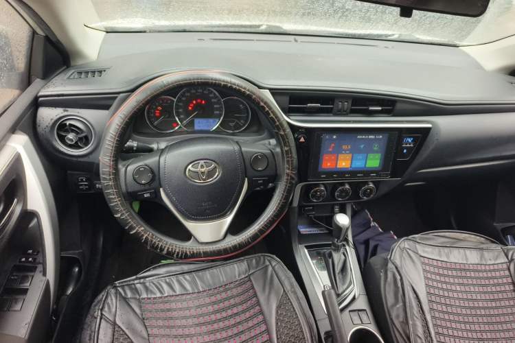 Used Toyota Levin 2017 Revised 185T CVT Elite Edition China V Standard Steering Wheel