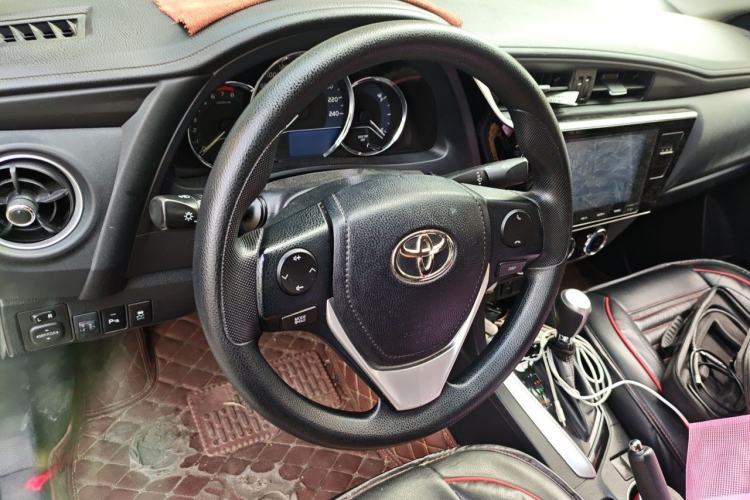 Used Toyota Levin 2017 Revised 185T CVT Elite Edition China V Standard Steering Wheel