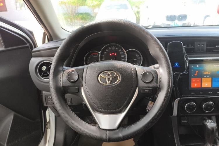 Used Toyota Levin 2017 Revised Version 185T CVT Elite Edition China VI Standard Steering Wheel