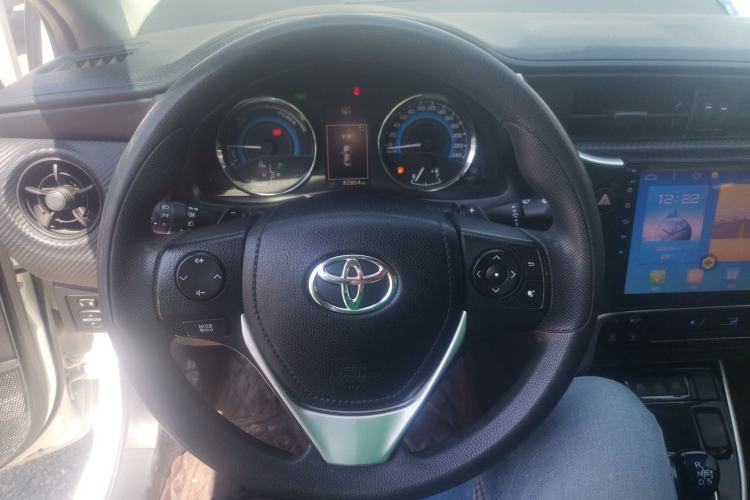 Used Toyota Levin 2017 Revised Dual-Engine 1.8H GS E-CVT Elite Sunroof Version China V Standard Steering Wheel