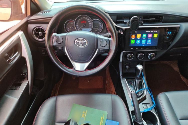 Used Toyota Levin 2017 Revised 185T CVT Elite Edition China V Standard Steering Wheel