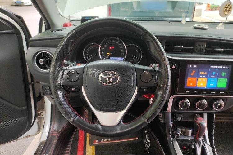 Used Toyota Levin 2017 Revised 185T CVT Elite Edition China V Standard Steering Wheel