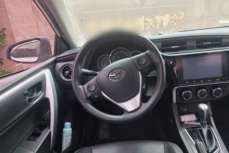 Used Toyota Levin 2017 Revised 185T CVT Leading Edition China V Standard Steering Wheel