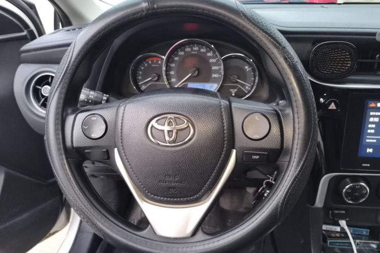 Used Toyota Levin 2017 Revised Version 185T CVT Elite Edition China VI Standard Steering Wheel