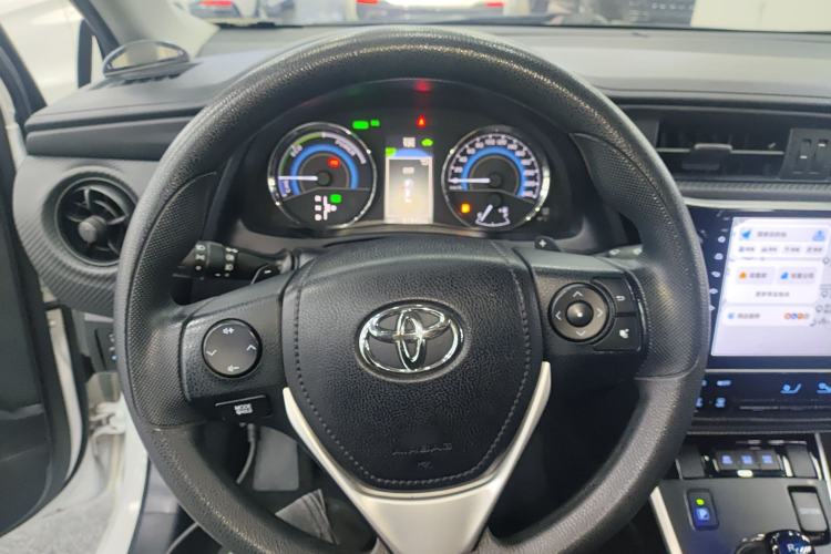 Used Toyota Levin 2017 Revised Dual-Engine 1.8H GS E-CVT Elite Sunroof Version China V Standard Steering Wheel