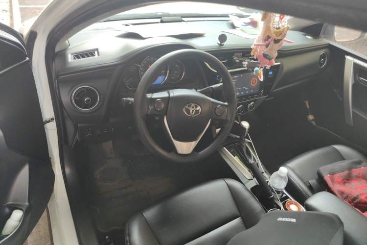 Used Toyota Levin 2017 Revised Version 185T CVT Elite Edition China VI Standard Steering Wheel