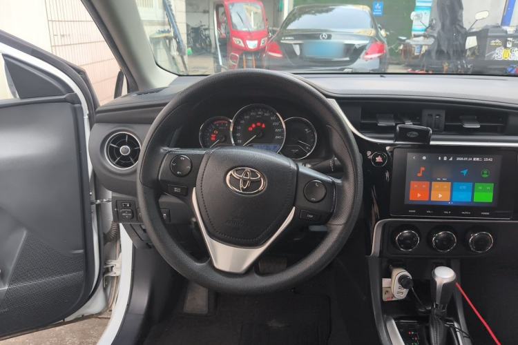 Used Toyota Levin 2017 Revised Version 185T CVT Elite Edition China VI Standard Steering Wheel