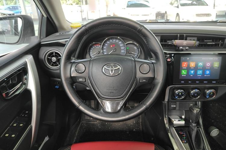 Used Toyota Levin 2017 Revised 185T CVT Elite Edition China V Standard Steering Wheel