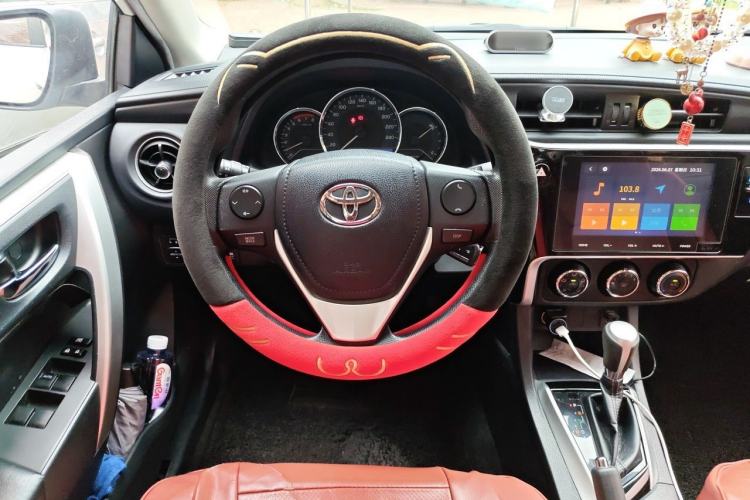 Used Toyota Levin 2017 Revised 185T CVT Elite Edition China V Standard Steering Wheel