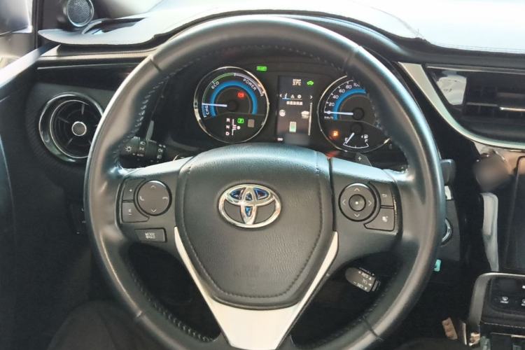 Used Toyota Levin 2017 Revised Dual-Engine 1.8H V E-CVT Luxury Edition China V Standard Steering Wheel