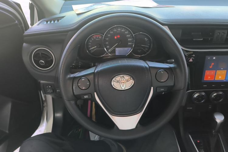 Used Toyota Levin 2017 Revised 185T CVT Elite Edition China V Standard Steering Wheel