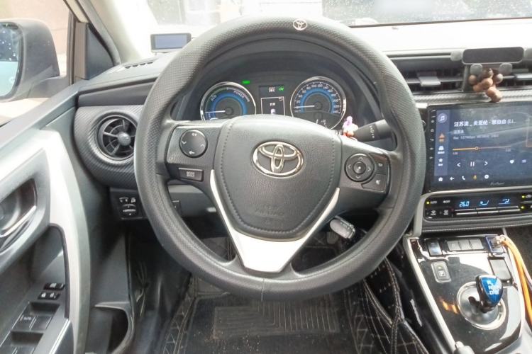 Used Toyota Levin 2017 Revised Dual-Engine 1.8H GS E-CVT Elite Sunroof Version China V Standard Steering Wheel