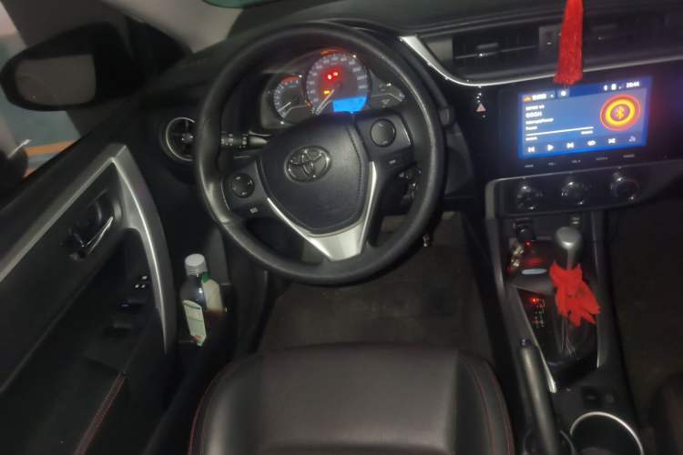 Used Toyota Levin 2017 Revised Version 185T CVT Elite Edition China VI Standard Steering Wheel