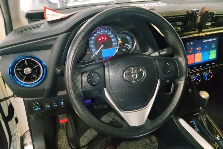 Used Toyota Levin 2017 Revised 185T CVT Elite Edition China V Standard Steering Wheel