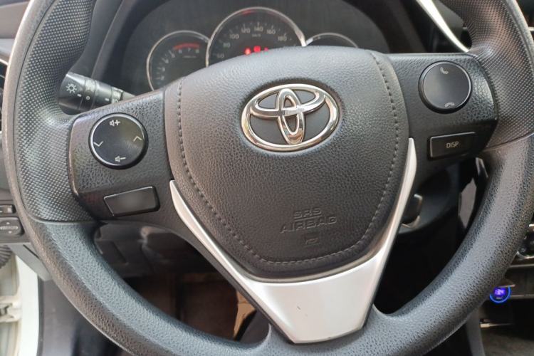 Used Toyota Levin 2017 Revised 185T CVT Elite Edition China V Standard Steering Wheel