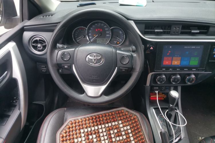 Used Toyota Levin 2017 Revised 185T CVT Elite Edition China V Standard Steering Wheel