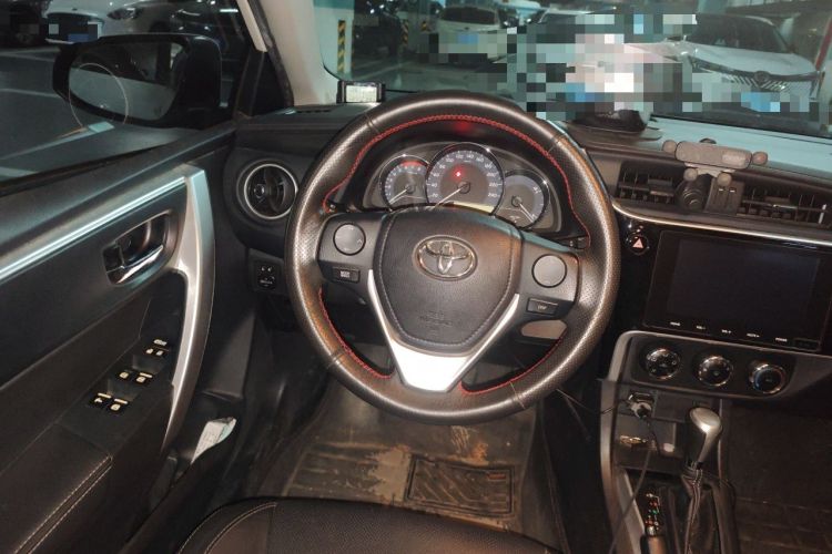 Used Toyota Levin 2017 Revised 185T CVT Leading Edition China V Standard Steering Wheel