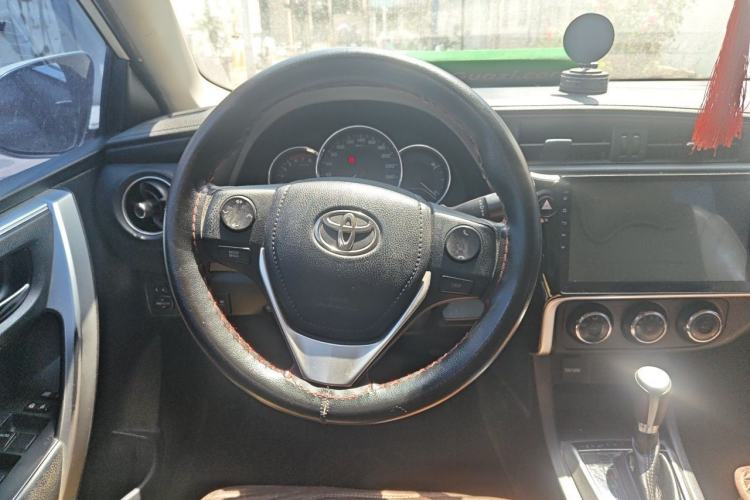 Used Toyota Levin 2017 Revised 185T CVT Elite Edition China V Standard Steering Wheel