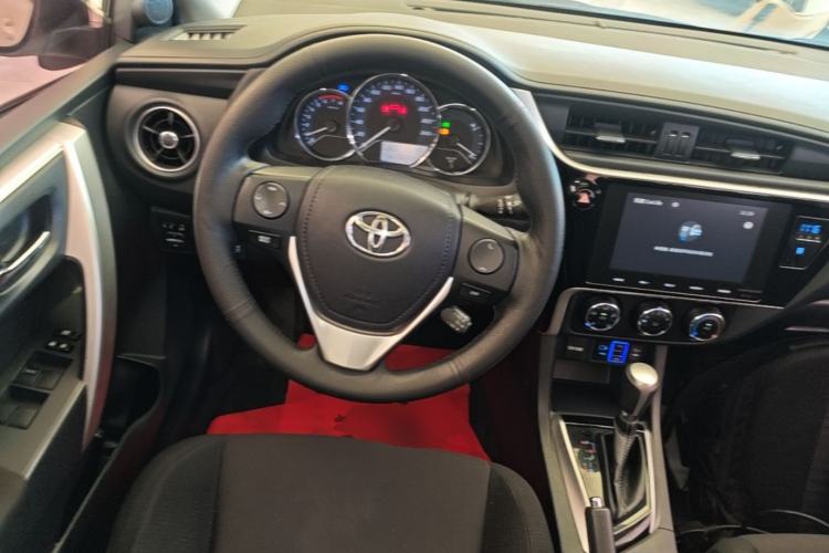 Used Toyota Levin 2017 Revised 185T CVT Elite Edition China V Standard Steering Wheel