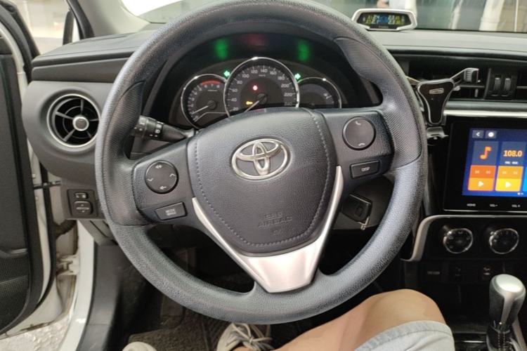 Used Toyota Levin 2017 Revised Version 185T CVT Elite Edition China VI Standard Steering Wheel