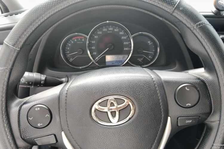 Used Toyota Levin 2017 Revised 185T CVT Elite Edition China V Standard Steering Wheel