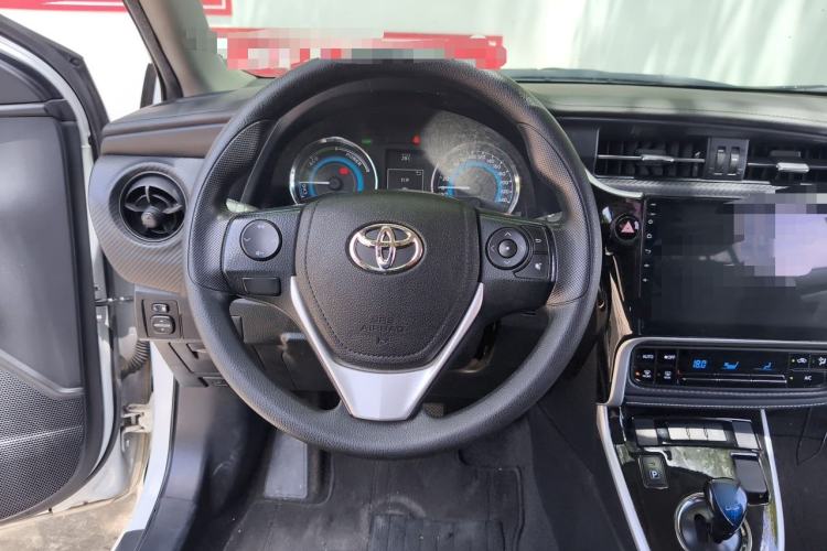 Used Toyota Levin 2017 Revised Dual-Engine 1.8H GS E-CVT Elite Sunroof Version China V Standard Steering Wheel