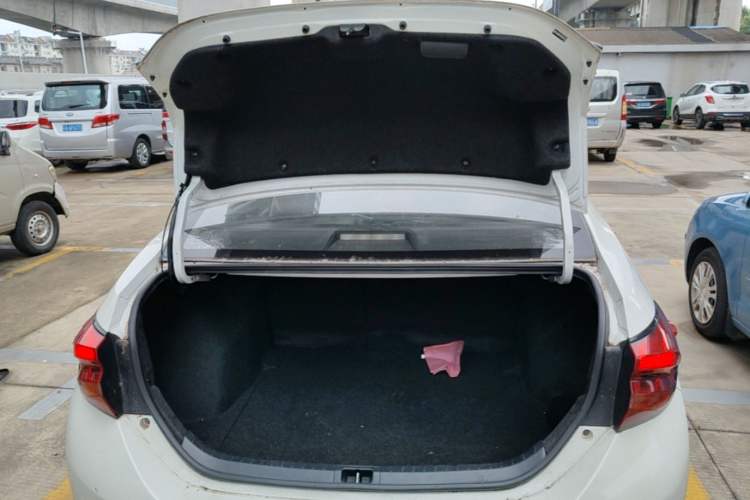 Used Toyota Levin 2017 Revised 185T CVT Elite Edition China V Standard Trunk