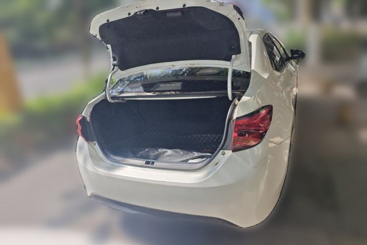 Used Toyota Levin 2017 Revised Dual-Engine 1.8H GS E-CVT Elite Sunroof Version China V Standard Trunk