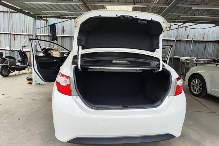Used Toyota Levin 2017 1.2T G CVT Elite Edition Trunk