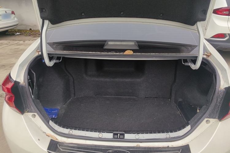 Used Toyota Levin 2017 Revised Dual-Engine 1.8H GS E-CVT Elite Sunroof Version China V Standard Trunk