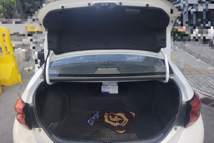Used Toyota Levin 2017 Revised Dual-Engine 1.8H GS E-CVT Elite Sunroof Version China V Standard Trunk