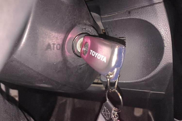 Used Toyota Levin 2017 Revised 185T CVT Elite Edition China V Standard Vehicle Key