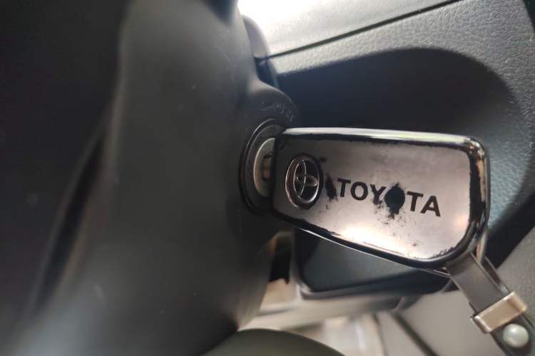 Used Toyota Levin 2017 Revised 185T CVT Elite Edition China V Standard Vehicle Key
