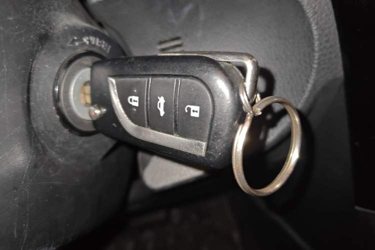 Used Toyota Levin 2017 Revised 185T CVT Elite Edition China V Standard Vehicle Key