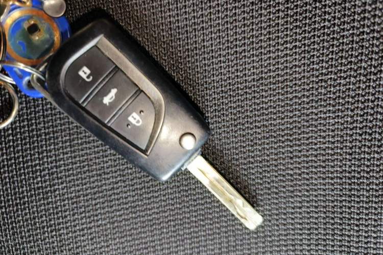 Used Toyota Levin 2017 Revised 185T CVT Elite Edition China V Standard Vehicle Key