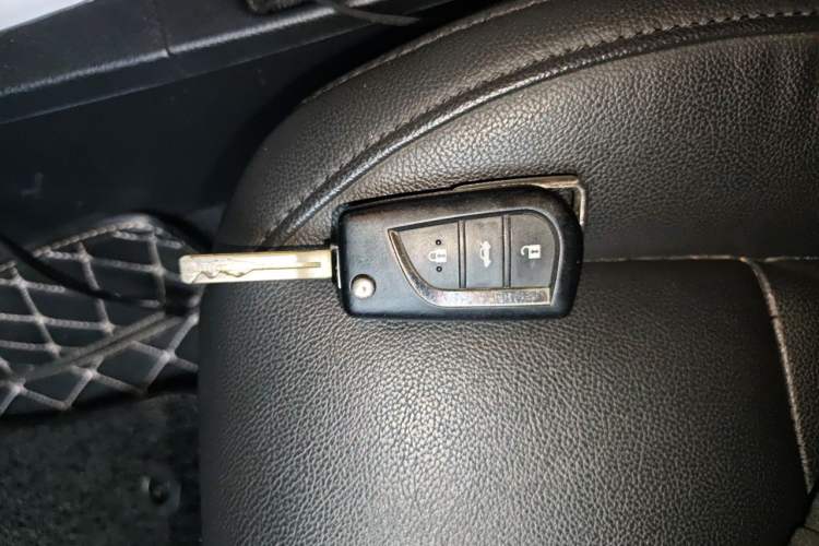 Used Toyota Levin 2017 Revised 185T CVT Elite Edition China V Standard Vehicle Key