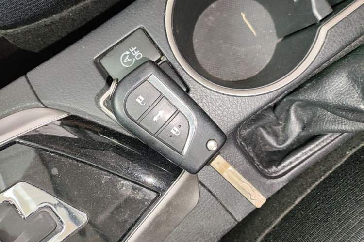 Used Toyota Levin 2017 1.2T G CVT Elite Edition Vehicle Key