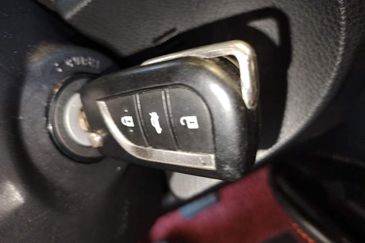 Used Toyota Levin 2017 Revised 185T CVT Elite Edition China V Standard Vehicle Key