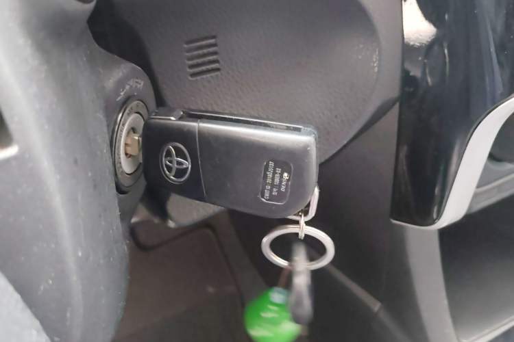Used Toyota Levin 2017 Revised 185T CVT Elite Edition China V Standard Vehicle Key