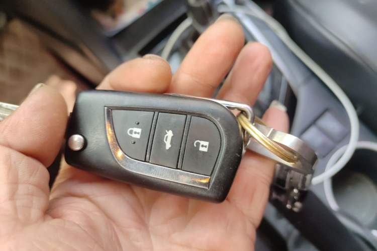 Used Toyota Levin 2017 Revised 185T CVT Elite Edition China V Standard Vehicle Key