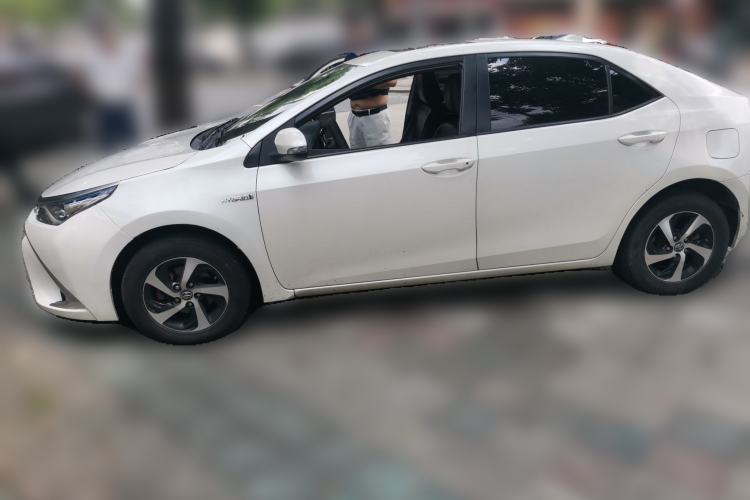 Used Toyota Levin 2017 Revised Dual-Engine 1.8H GS E-CVT Elite Sunroof Version China V Standard Guazi used car, China used car export, Used car for sale, Used  cars, Cheapest cars for sale